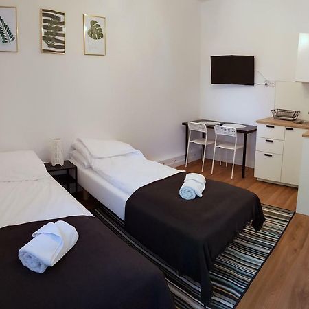Apartamenty Metro Targowek Warsaw Luaran gambar
