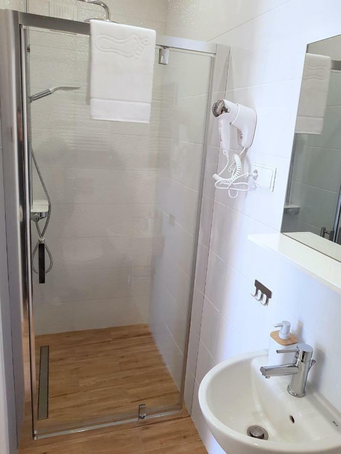 Apartamenty Metro Targowek Warsaw Luaran gambar