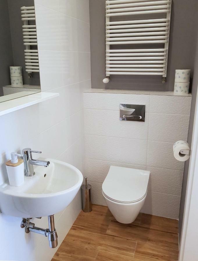 Apartamenty Metro Targowek Warsaw Luaran gambar