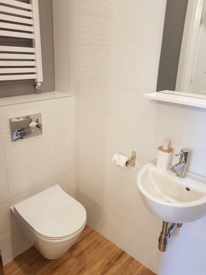 Apartamenty Metro Targowek Warsaw Luaran gambar
